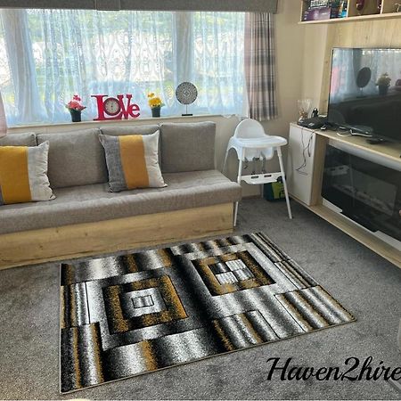 8 Berth Caravan Presthaven Sands Villa Talacre Exterior foto